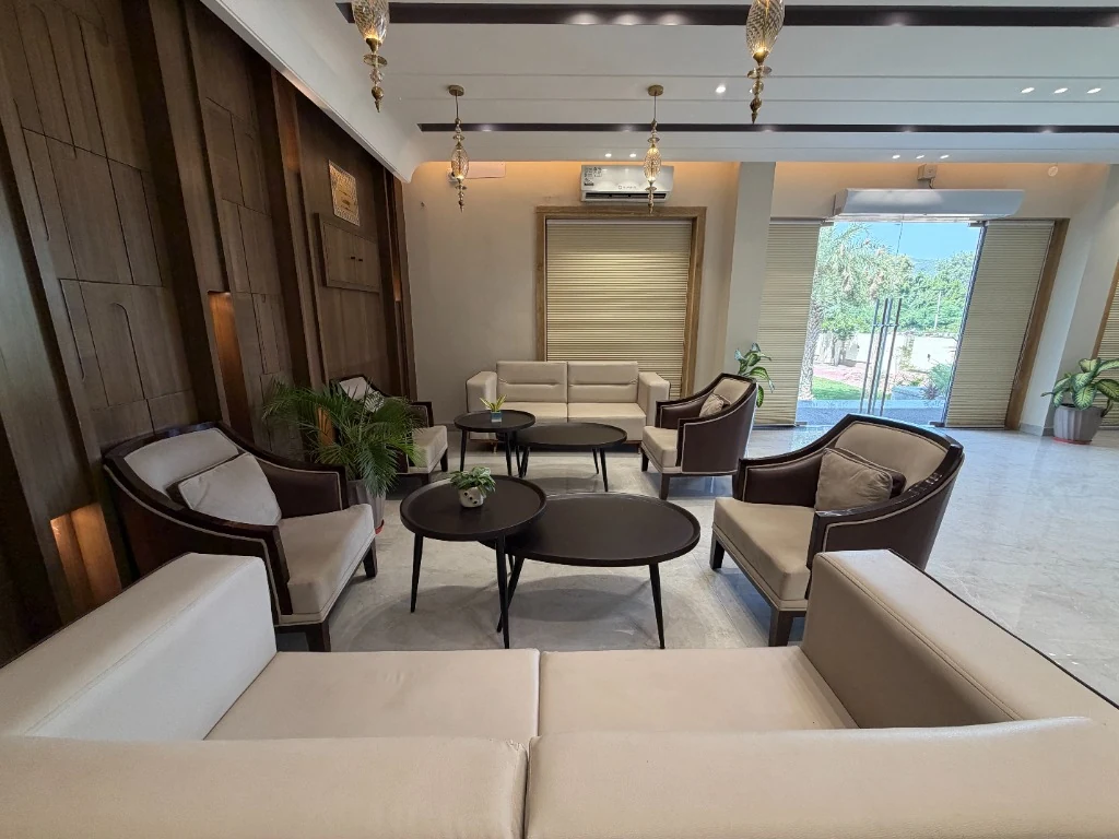 Hotel Reception Lobby & Guest Lounge - Golden Bagh Alwar